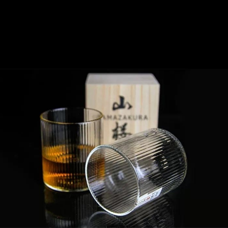 Kieliszek do wina bez nóżki w  – Whisky Beer And Wine recenzja i cena